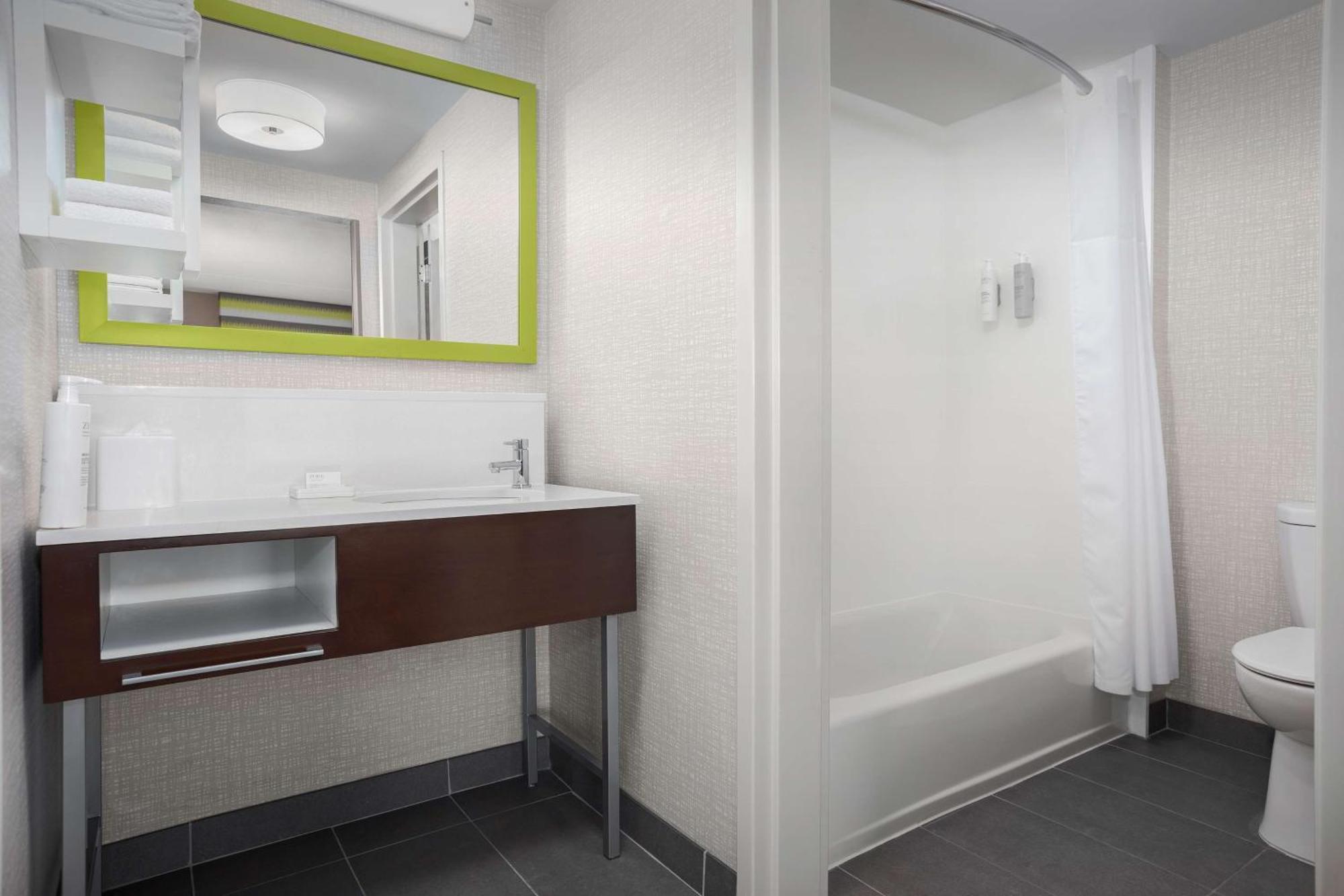 Hampton Inn & Suites Atlanta-Six Flags Літіа Спринґс Екстер'єр фото