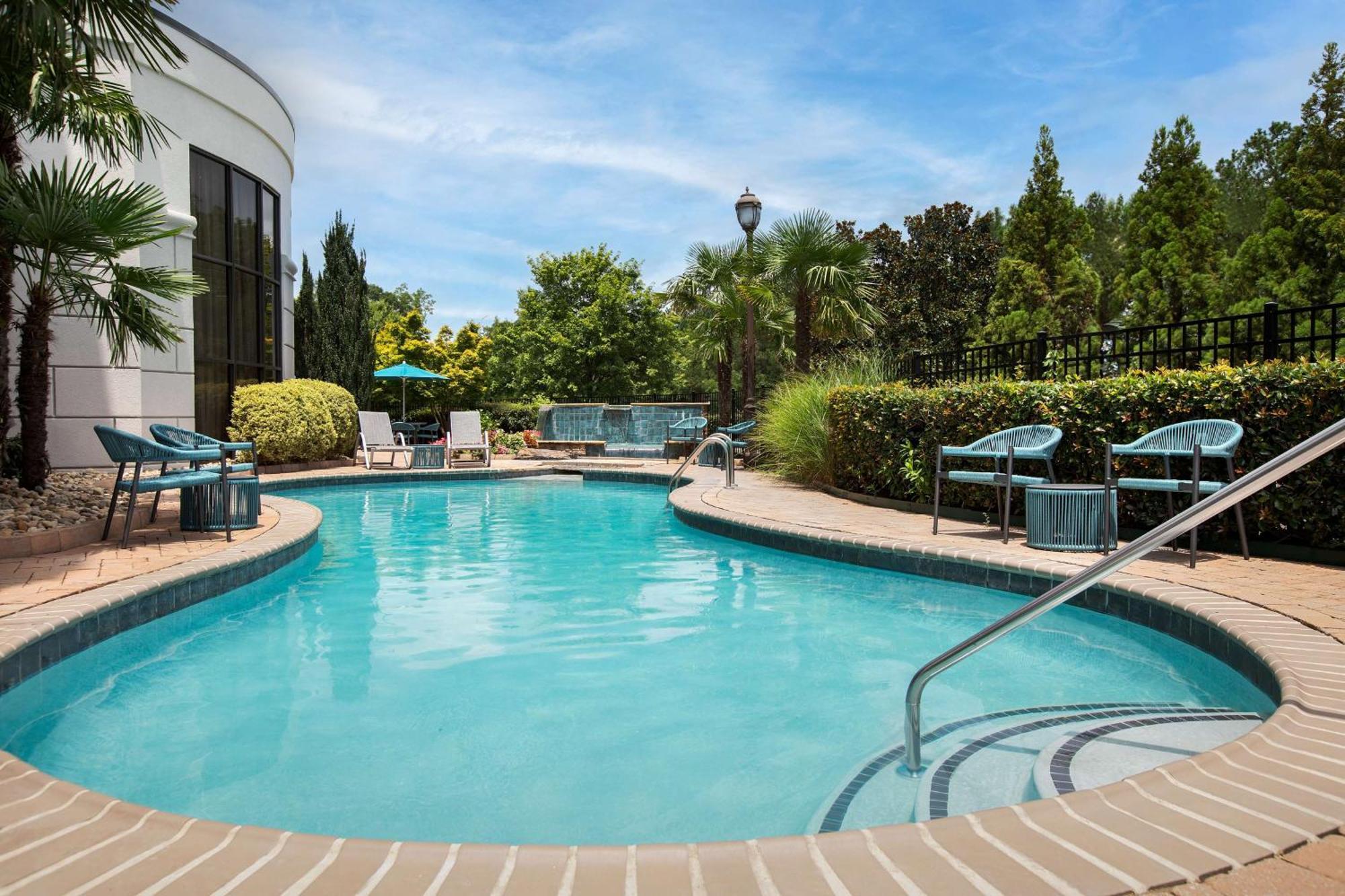 Hampton Inn & Suites Atlanta-Six Flags Літіа Спринґс Екстер'єр фото