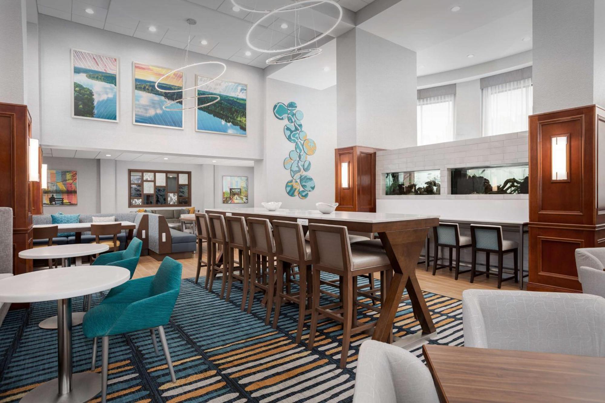 Hampton Inn & Suites Atlanta-Six Flags Літіа Спринґс Екстер'єр фото