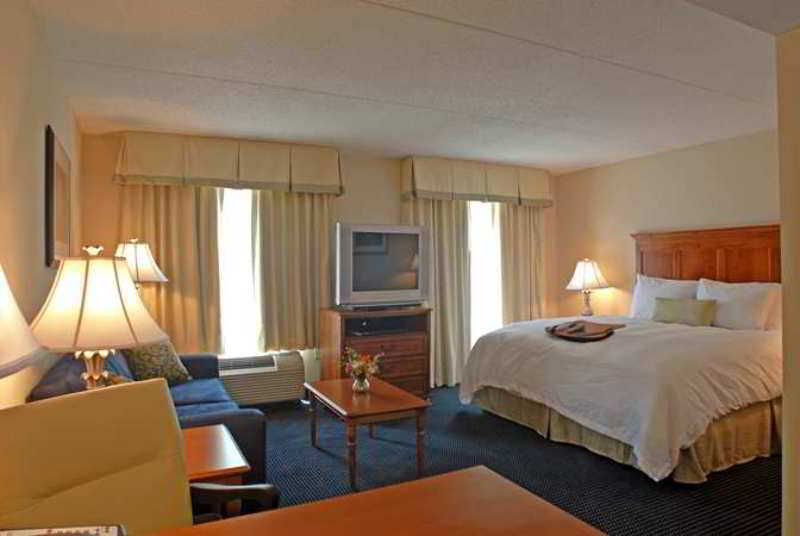 Hampton Inn & Suites Atlanta-Six Flags Літіа Спринґс Екстер'єр фото